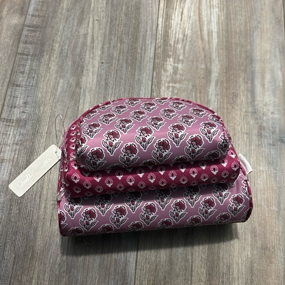 Dwell Studio Travel Case 3 piece purple floral set NEW